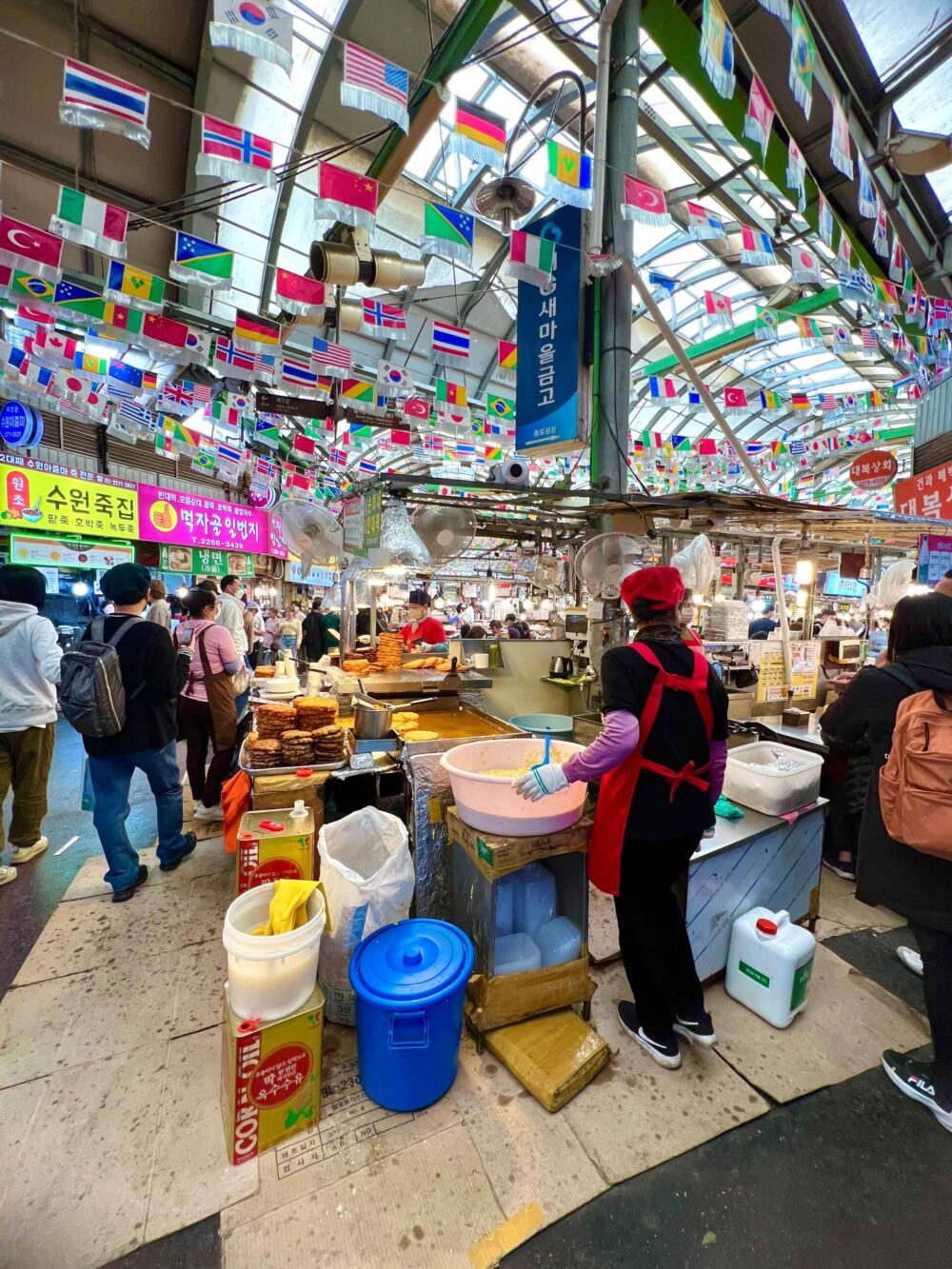 広蔵市場(カンジャン市場) ピンデトク(緑豆チヂミ)